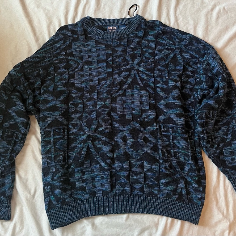 3XL (very comfy) blue patterned sweater